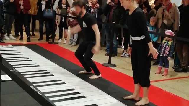 Едно невероятно изпълнение на пиано