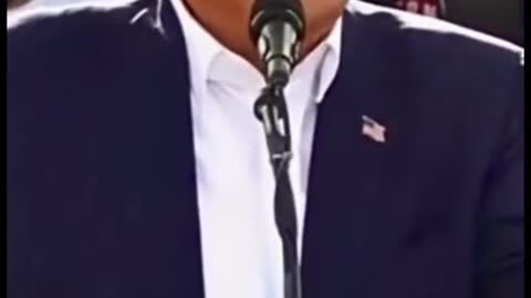 Donald Trump gives a speech
