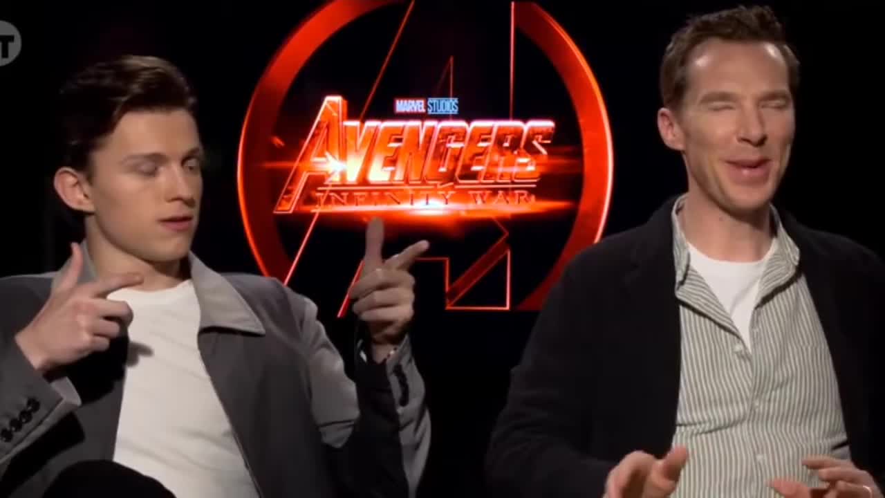 Avengers Cast FUNNY MOMENTS 😄 PS FUNNY WORLD