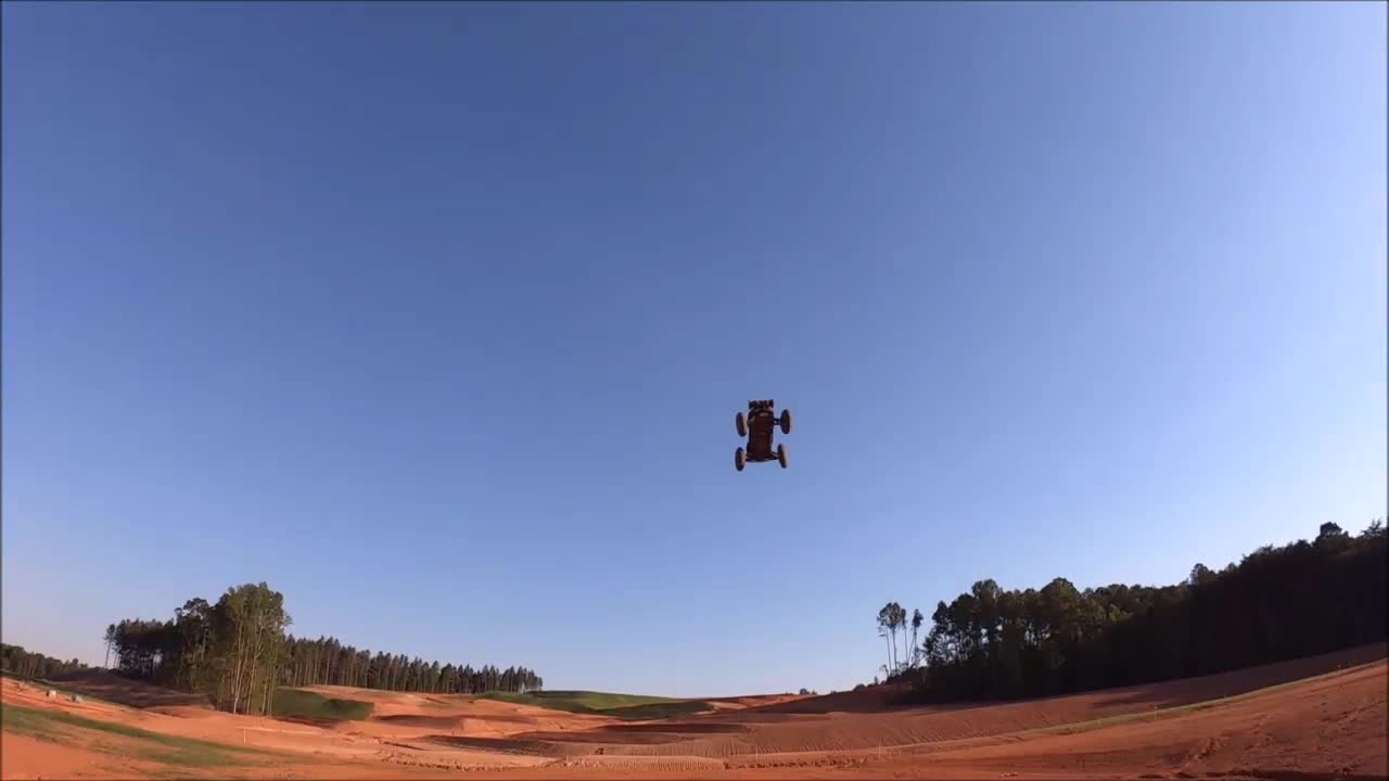 Arrma OUTCAST EXB 8S two wheels and big jump