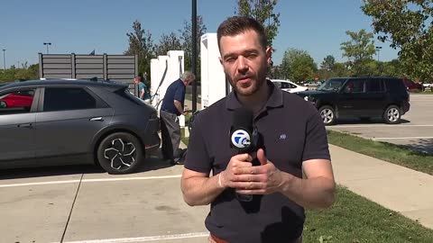 EV owners forced to use public charging stations during power outage
