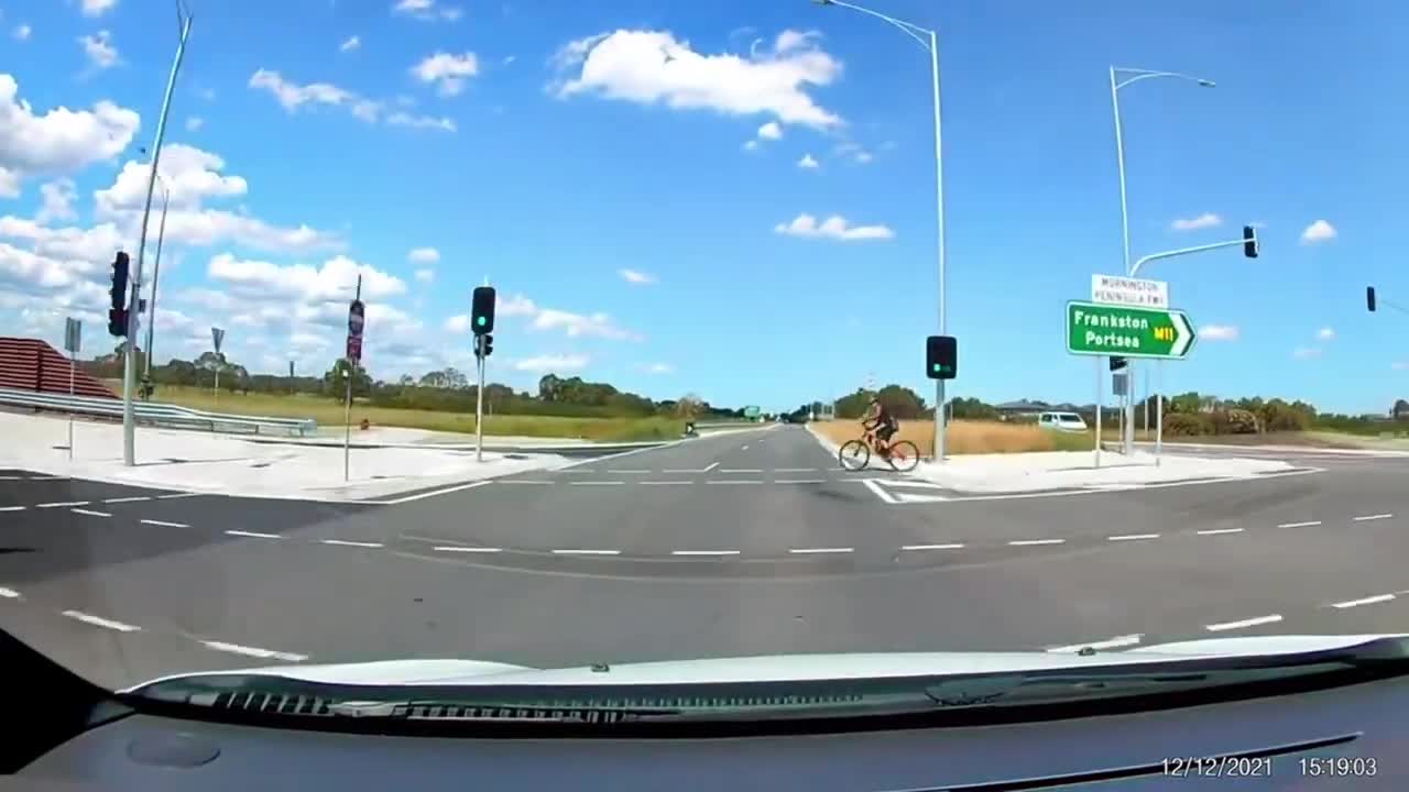 Car Crash Compilation #1 Dash Cam 2022