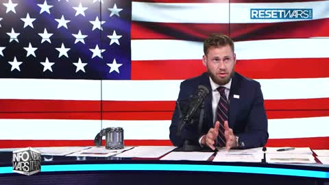 Kamala Harris Described As 'Soul-Destroying Boss' by Her Former Staffers