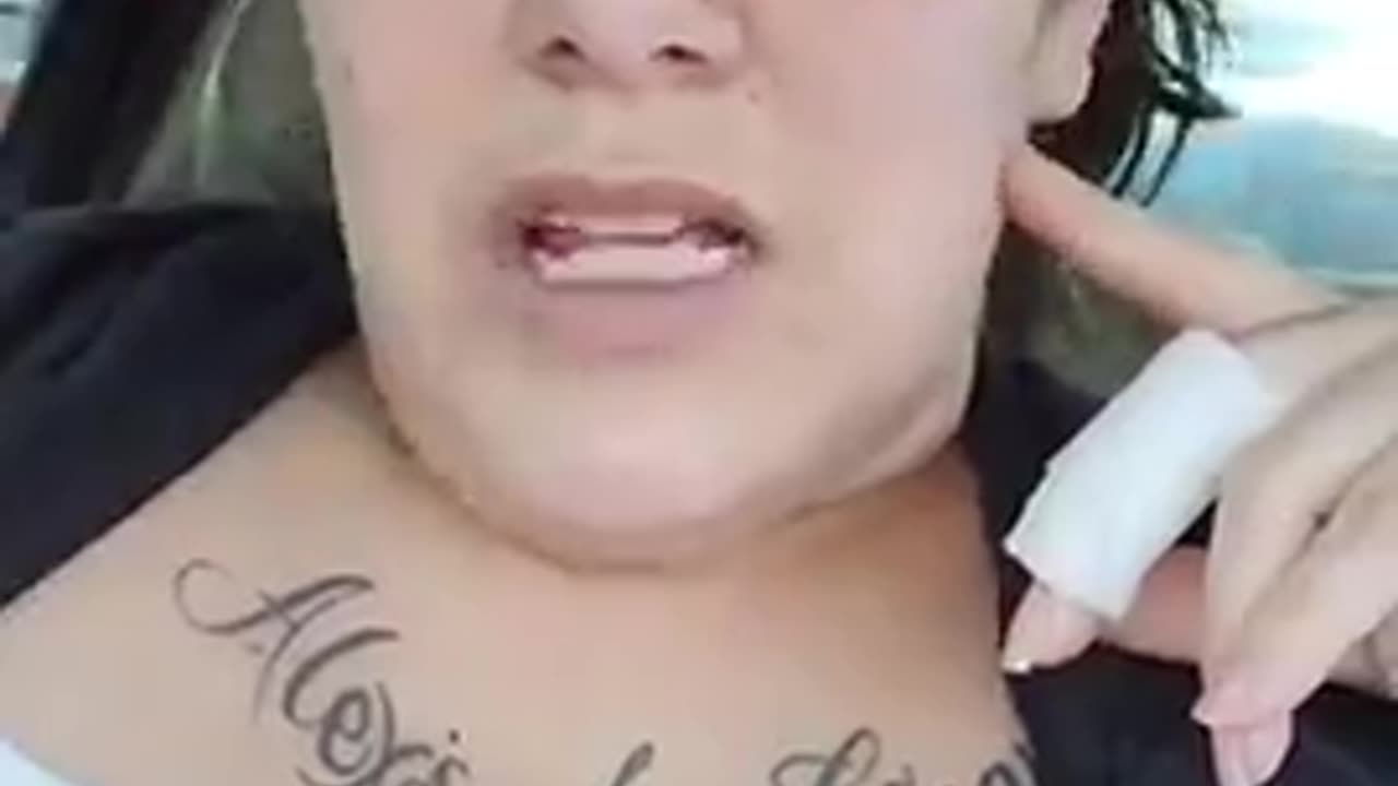 Sasha In The Springs' Deleted "Stay Blocked Weirdo Its A Sasha Holiday" Stream 02-14-2023