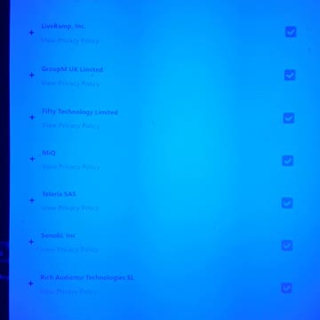 Microsoft Windows 10 Data Harvesting with 300+ companies including Huawei Chinese spy network 24
