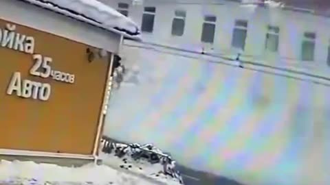An avalanche addressed the mother and daughter from the roof.