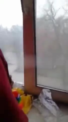 Withdrawing from the war in Ukraine, the Russian tank is completely burned, but fully mobile