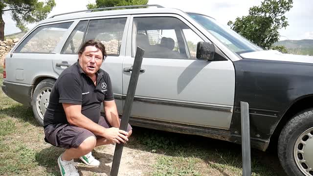 Mercedes Benz W124 - Como cambiar / montar la moldura baja de la puerta, fase 1 DIY tutorial