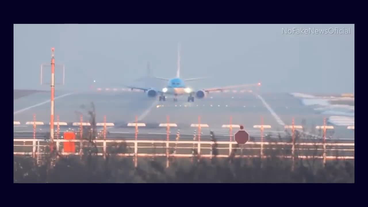 Aircraft landing in extreme wind condition - Part04