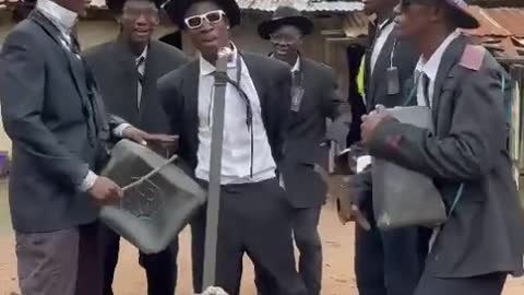 The return of Michael Jackson (funny Africans 🤣)