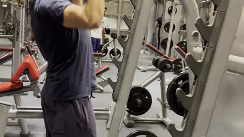 Barbel Overhead Press