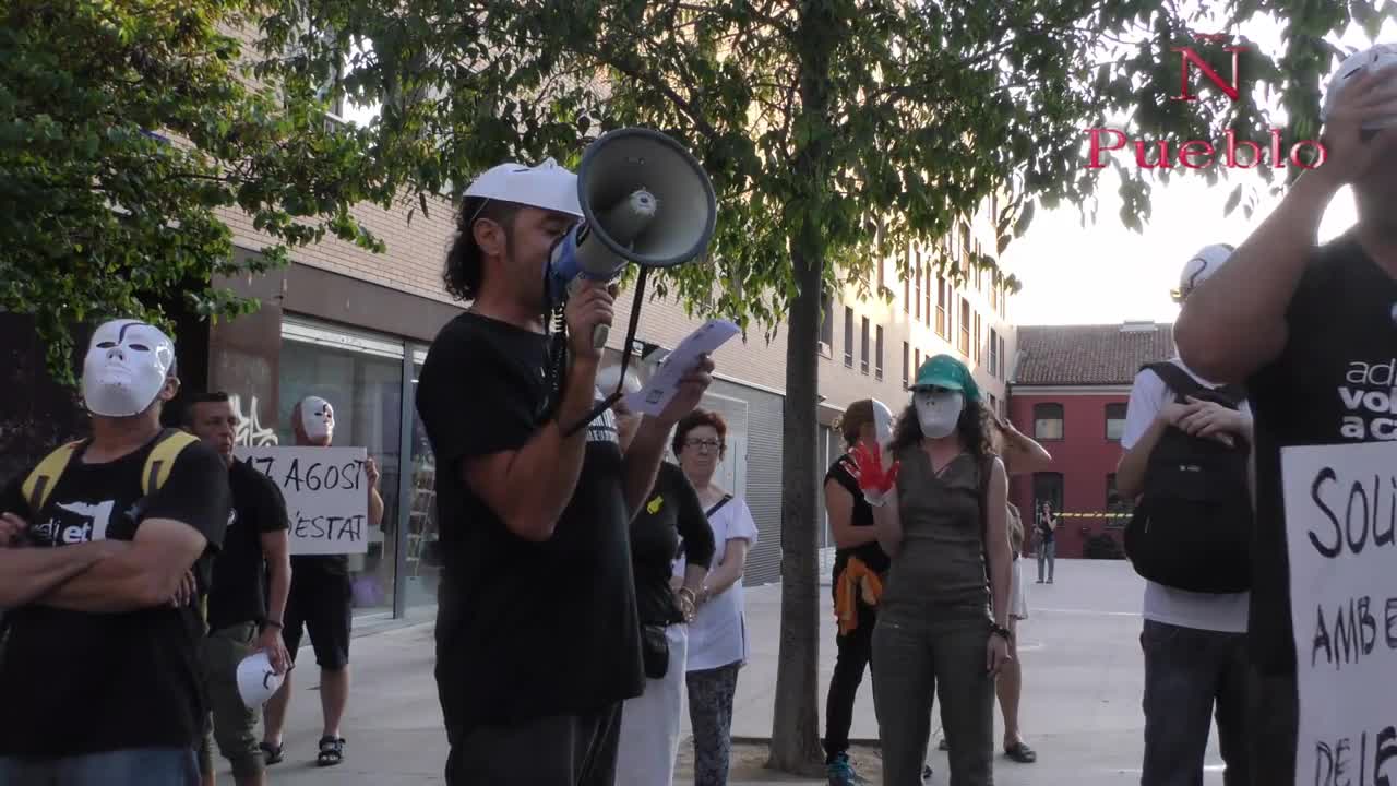 Los CDR claman contra el «crimen del Estado el 17A» y los «asesinos del CNI» en Tarrasa