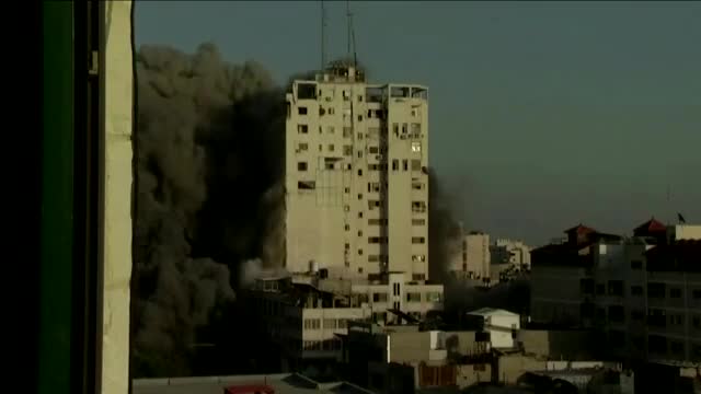 May 12, 2021 VIDEO Another Large Gaza building Collapses After Airstrike