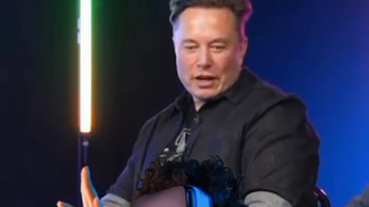 🌐 Elon's Thoughts On The Metaverse😃