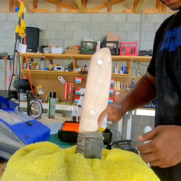 Quilted maple knife scales