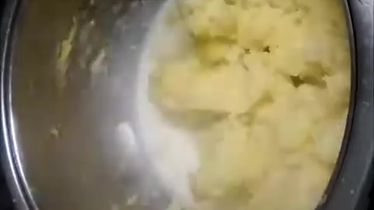 How to make Mashed Potatoes-Recipe for Creamy Mash Potatoes