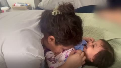 Baby Belly Kisses