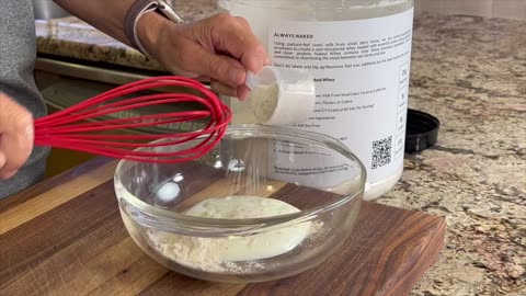 Toothpick Hack For Making Yogurt Fruit Clusters!