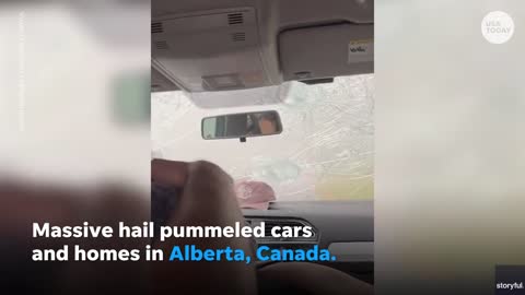 Video capture Grapefruit-sized hail smashing car windows in Canada