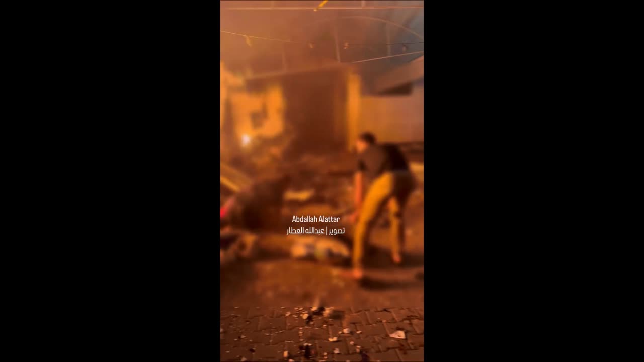 this is not antisemitism. its a girl crawling out of a fire