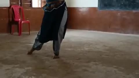 Girl Dancing On Song "BREATHLESS"