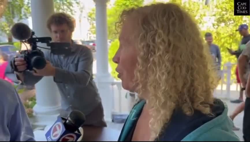 Martha's Vineyard Libs Are PANICKING Over Illegals