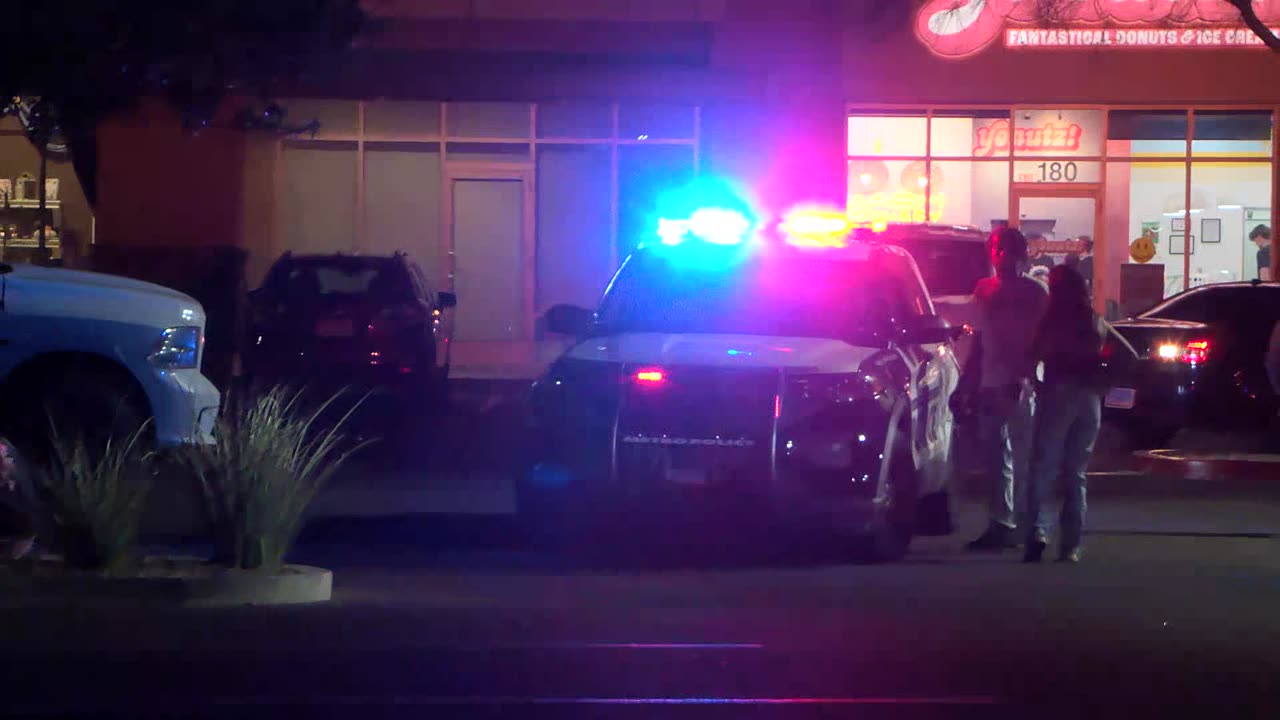 Las Vegas Police Stop Assault Suspect in Parking Lot