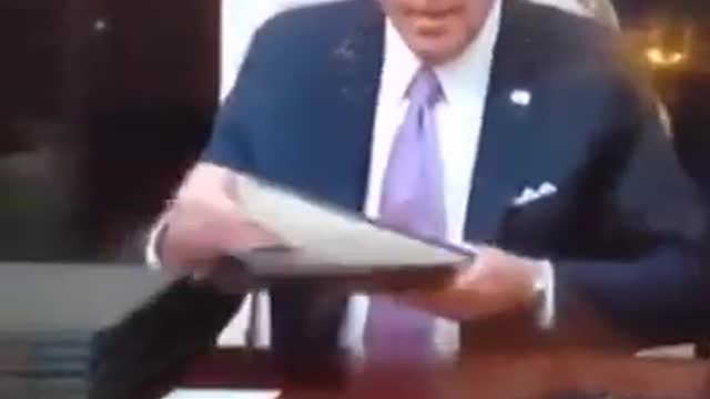 Biden: What am I signing??