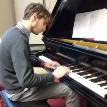 A Torino gli studenti contro il gp occupano il rettorato