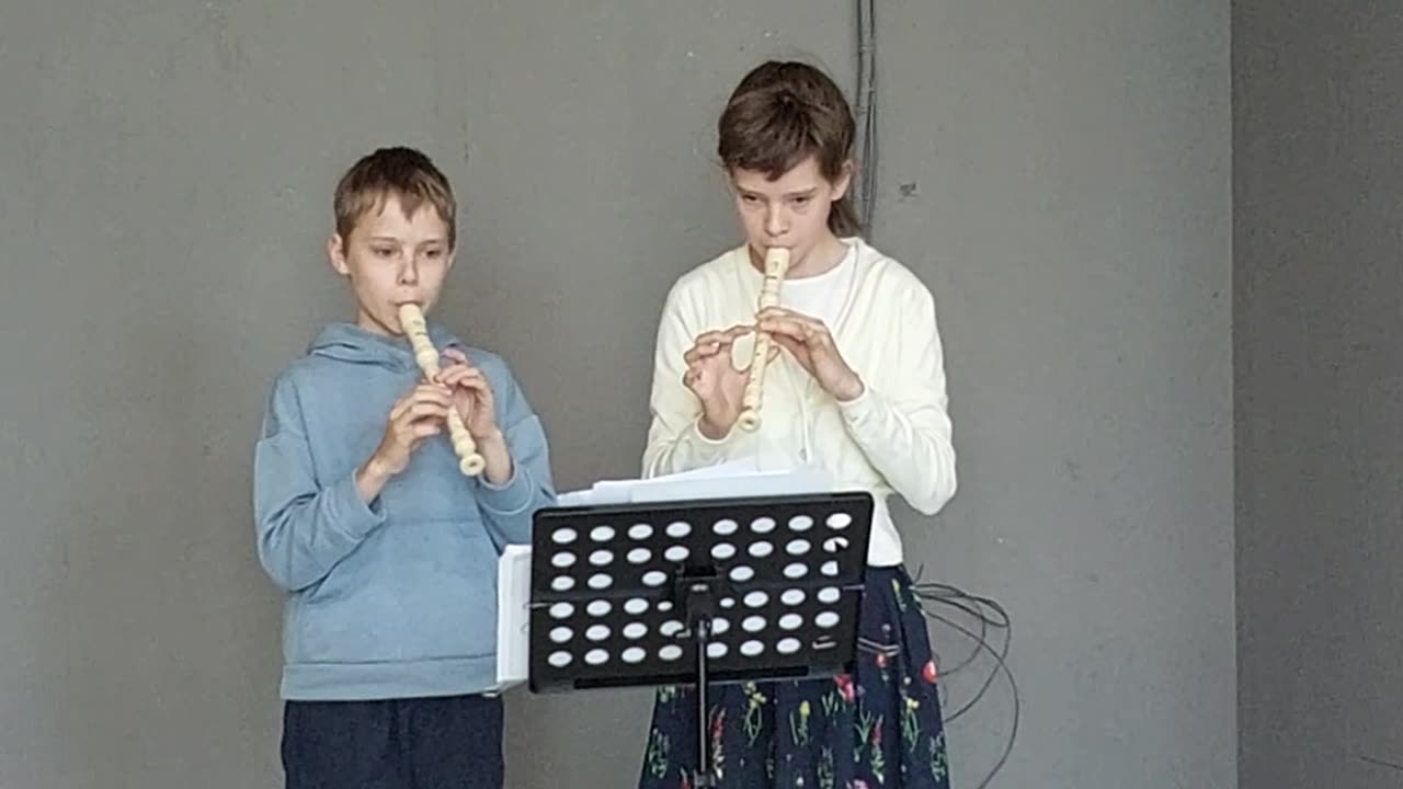 Alisa and Timur playing recorder: June 2023