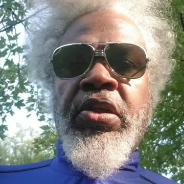 ASSESS AND BE MINDFUL OF YOUR SURROUNDINGS