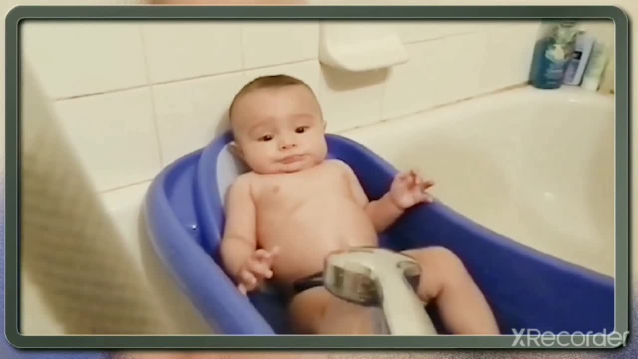 Baby scared in shower funny video