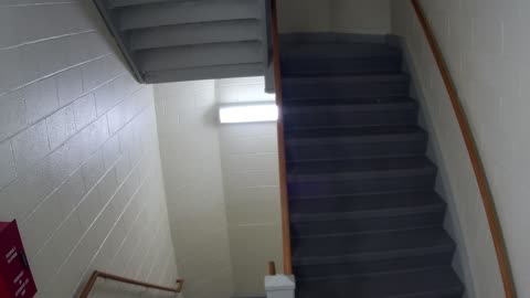 3885FHOB03Stair9_2021-01-05_22h40min02s733ms.mp4