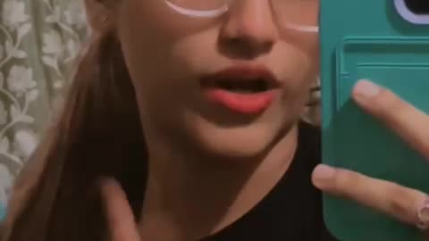 Indian Girl Shorts Video's