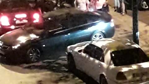 Επιχείρηση Αστυνομίας σε κλαμπ (6)