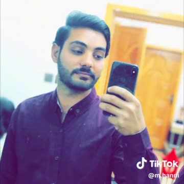 tari nazar kash yeah janay kiya mari zurrat hai