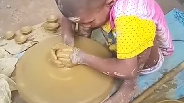 Children hardworking video