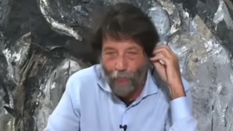 Caro Cacciari .. tu dici -come Socrate- "bisogna obbedire alla LEGGI"