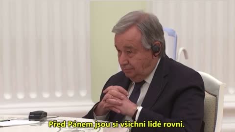 Vladimír Putin v rozhovoru s šéfem OSN Antóniem Guterresem v Moskvě