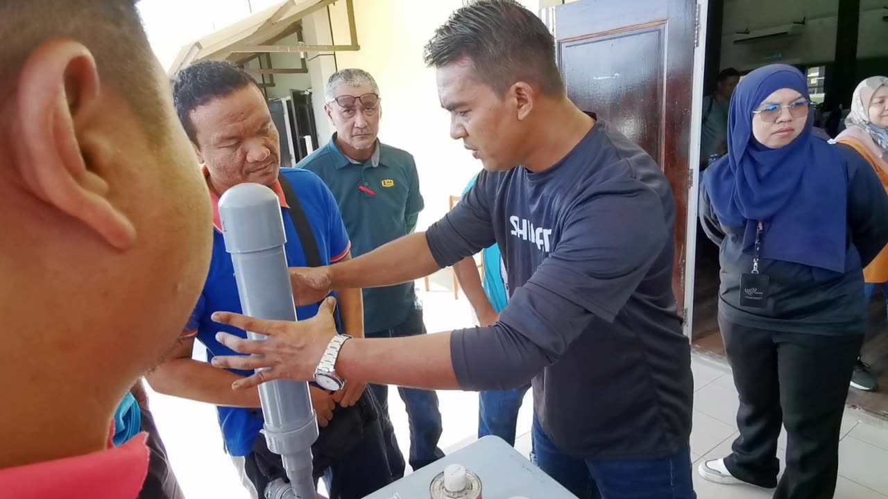 P23 Free Energy Hydraulic Water Ram Pump Irrigation : Demo Hands-On Built Ram Pump DIY @AUTP 11 Jul 2024