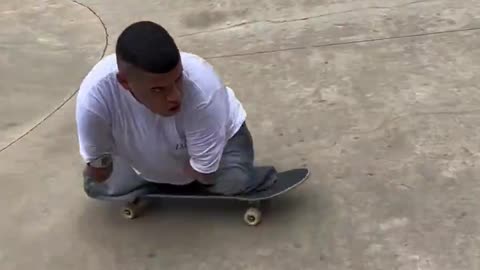 Guy With No Legs Skateboarding