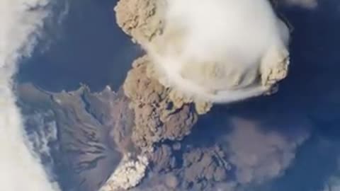 Scary volcano eruption from international space station