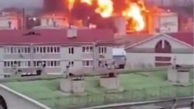 Russian oil depot burning after a Ukrainian strike _ Russia Ukraine War _ #shorts
