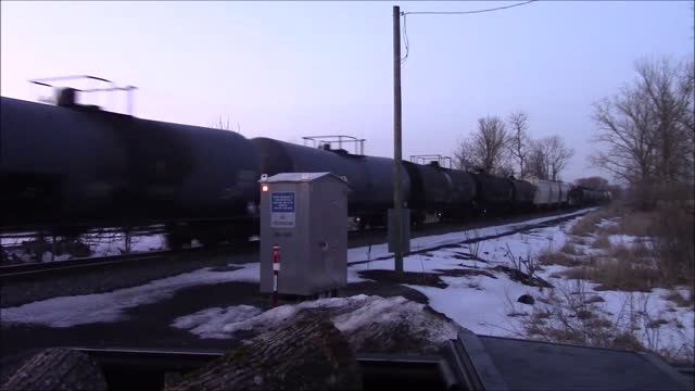 NYS&W CL-2 Tully To Homer NY EMD SD70M-2 4062 in a A SD40-2 Sandwich