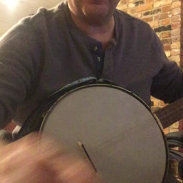 Old fart learning to play banjo