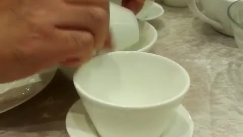 Cleaning cup