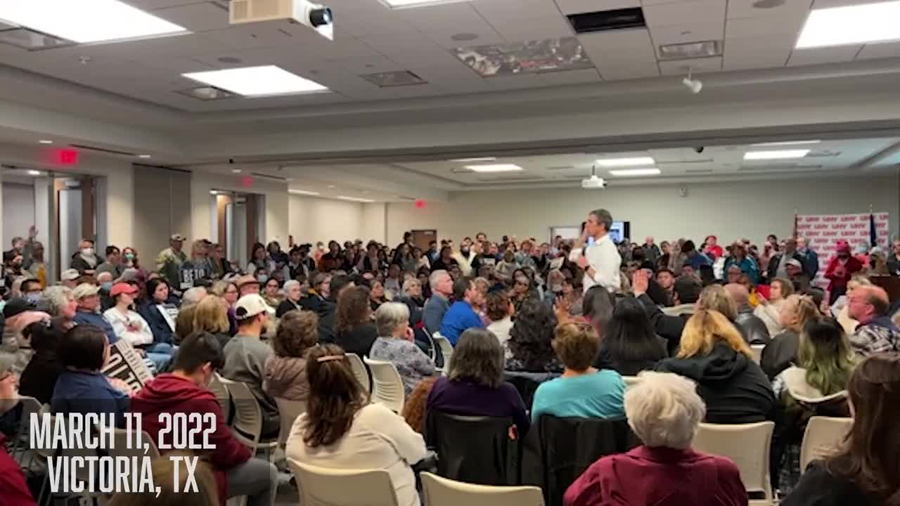 ⚡Watch: Dem Beto O'Rourke becomes the first prominent Democrat to flip against critical race theory.