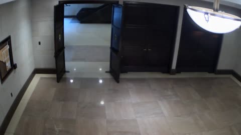 7189CVCLLSVC205_2021-01-06_13h00min01s060ms.mp4