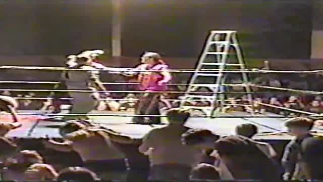 The Real Superstar Jammer VS King of the Streets Angel