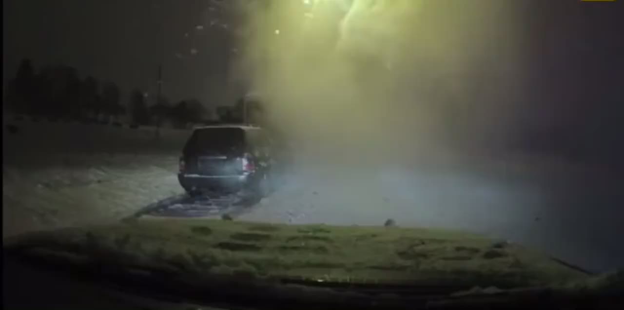 Breaking: Good Samaritans and police officers rescue man in flames after RV caught fire in Seattle.
